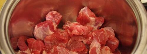 томленый в сельдерее гуляш с булгуром. Шаг 2