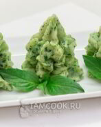 Картофельное пюре со шпинатом и чесноком