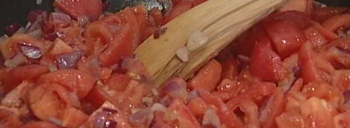 картофельные ньокки с соусом из помидоров и базиликом. Шаг 8