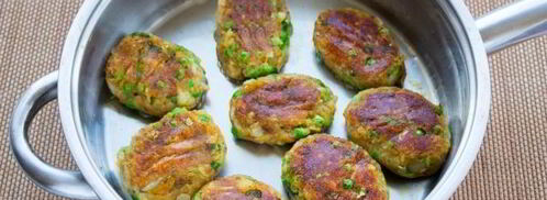 картофельные котлеты алу тикки. Шаг 14