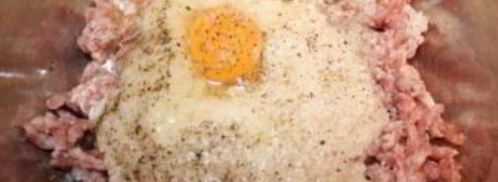 котлеты куриные со свининой. Шаг 3
