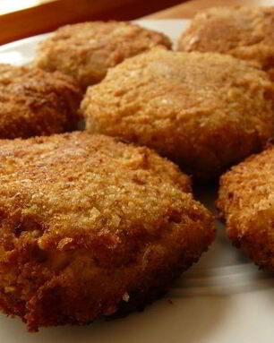 Котлеты в панировочных сухарях