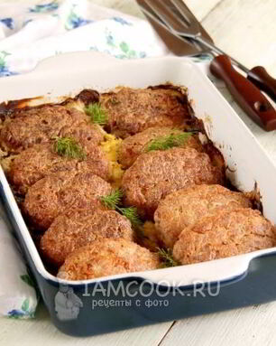 Котлеты в сметанном соусе