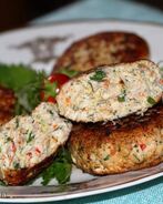 Куриные котлетки с овощами и творогом