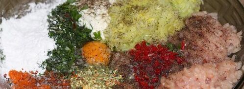 куриные котлетки с овощами и творогом. Шаг 5