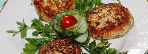 куриные котлетки с овощами и творогом. Шаг 9