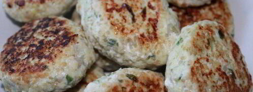 куриные котлеты с киноа и яблоком. Шаг 6