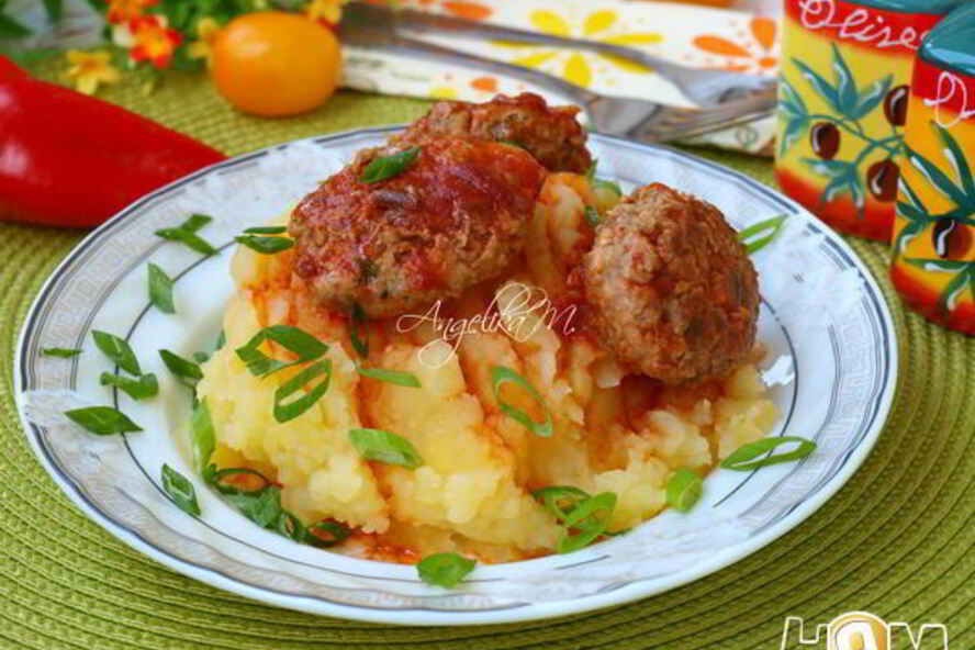 Рецепт мясные котлеты с кабачками