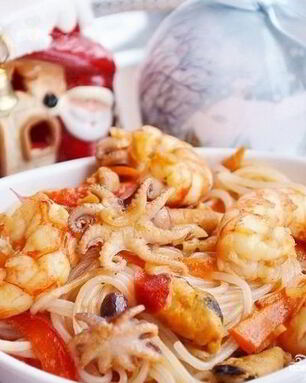 Лапша с морепродуктами по-китайски