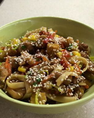 Лапша удон с курицей терияки