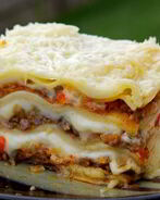 Лазанья с фаршем и овощами