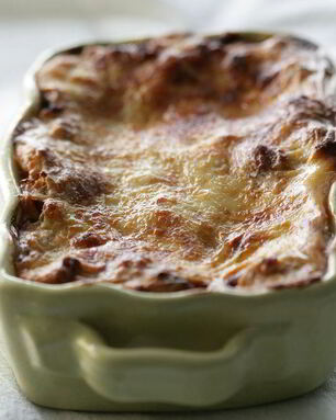 Лазанья с соусом бешамель