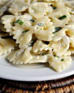 Макароны в сметанном соусе