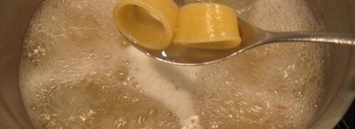 паста каламарата с рыбным соусом. Шаг 6