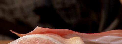 паста с беконом и консервированным тунцом в сливочном соусе. Шаг 2