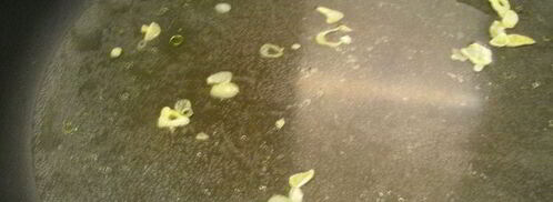 паста с сардинами, помидорами черри и кедровыми орешками. Шаг 3