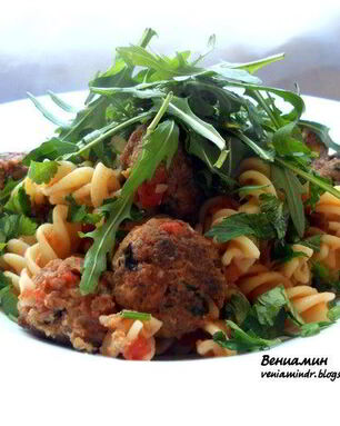 Паста с шариками из тунца