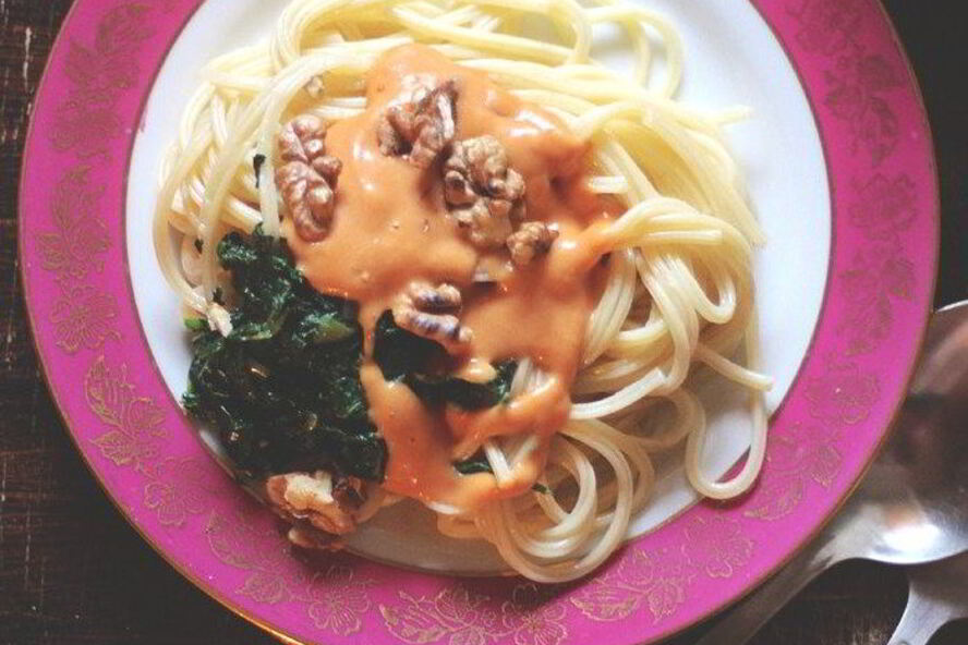 Рецепт паста со шпинатом и соусом из фасоли