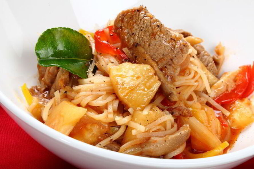 Рецепт кисло-сладкая телятина с ананасами