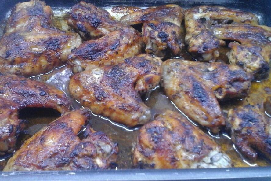Рецепт крылышки запеченные в медово соевом соусе с кетчупом