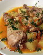 Курица с морковью и луком