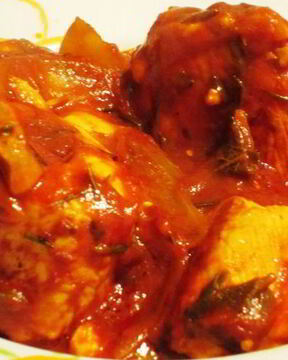 Курица, тушенная по-охотничьи