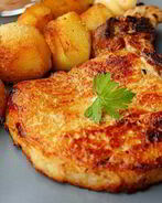 Острая свинина с молодым картофелем