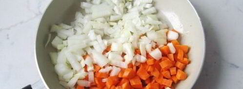 свинина с яблоками в сливках. Шаг 5