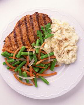 Свинина со стручковой фасолью