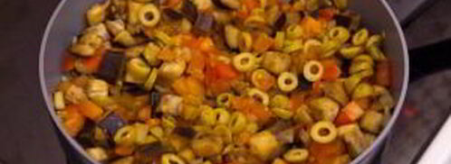 баклажаны, тушенные с оливками и помидорами. Шаг 9