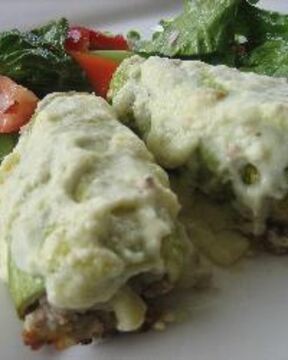 Фаршированные кабачки с фенхелем и фасолью