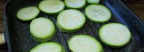 кабачки в духовке с помидорами и сыром. Шаг 2