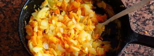 кабачок с фаршем и булгуром, запеченный в духовке целиком. Шаг 7