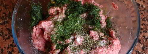 кабачок с фаршем и булгуром, запеченный в духовке целиком. Шаг 9