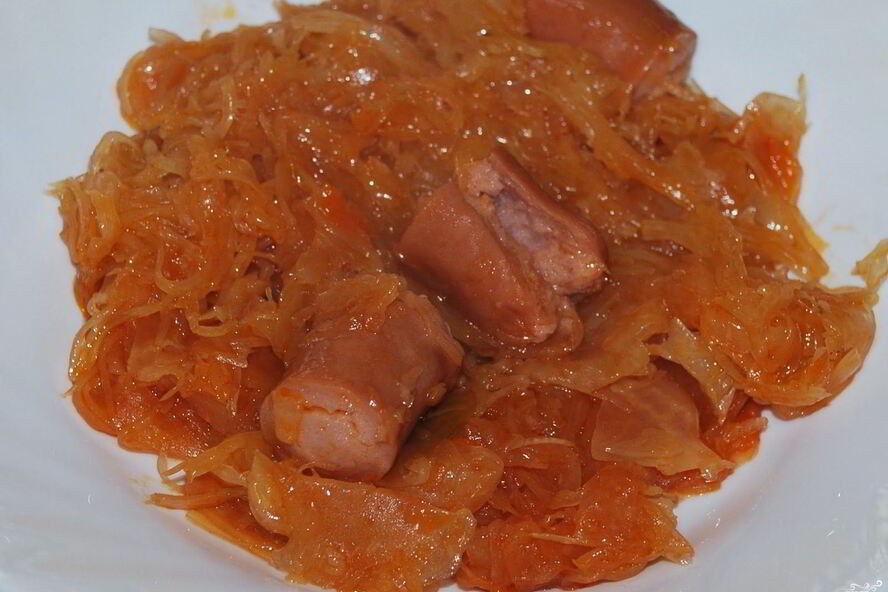 Рецепт капуста с сосиской в мультиварке