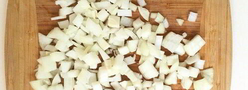 картошка с тушенкой. Шаг 3