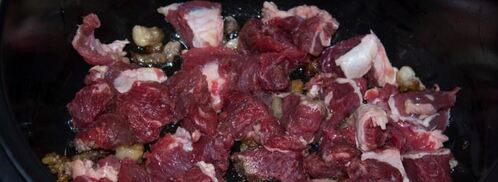 картошка тушеная с говядиной в мультиварке. Шаг 7