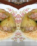 Перец фаршированный в томатном соке