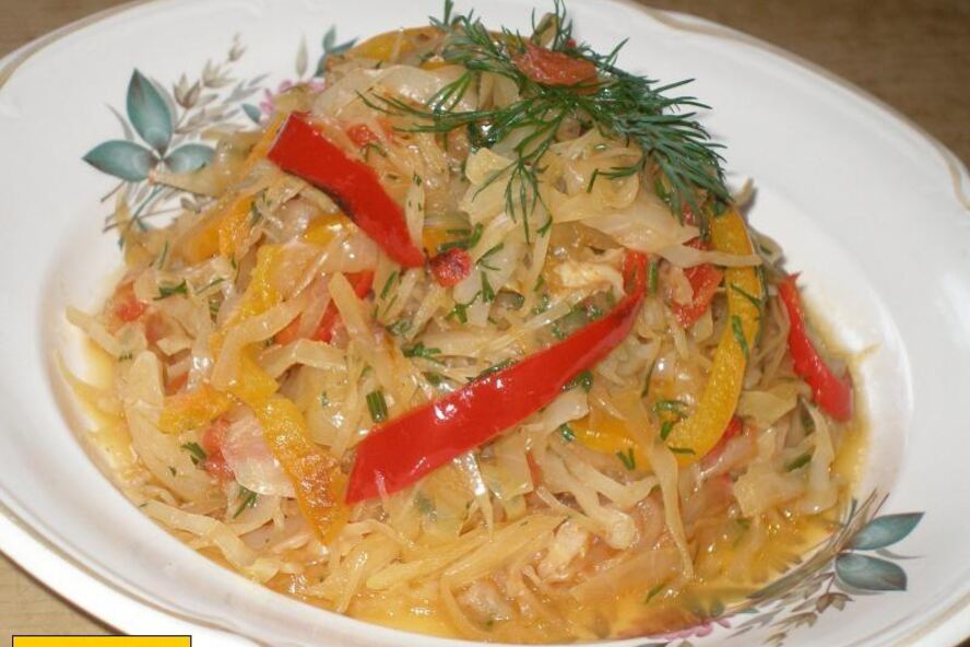 Рецепт постная капуста тушеная с болгарским перцем и томатами