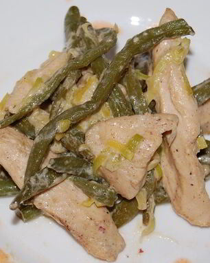 Стручковая фасоль под сливочным соусом