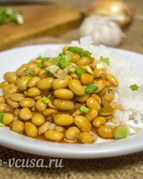 Тушеная соя