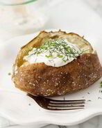 Запеченный картофель с вустерским соусом