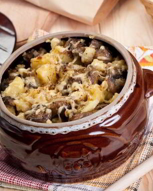 Запеченные баклажаны с грибами в горшочке
