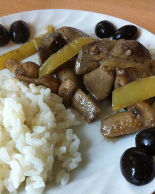 Куриная печень с шампиньонами