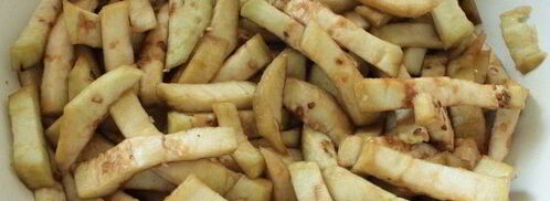 куриная печень с яблоками и баклажанами. Шаг 2