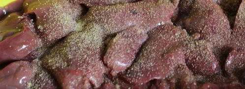 куриная печень с яблоками и луком. Шаг 2