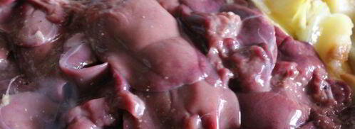 куриная печень с яблоками и луком. Шаг 4