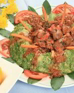 Куриная печень в томатном соусе по-гречески