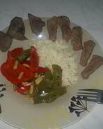 Печень индейки с филе говядины и рисом басмати