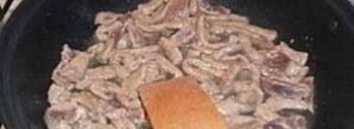 печень по-бефстрогановски. Шаг 5